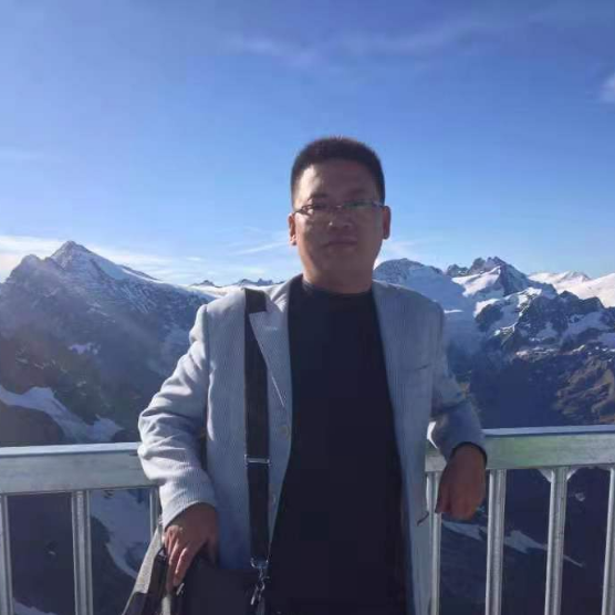 司巧云