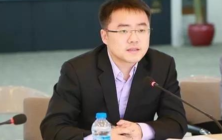 缔造者:7000万造出15.8亿传媒帝国,易简集团的