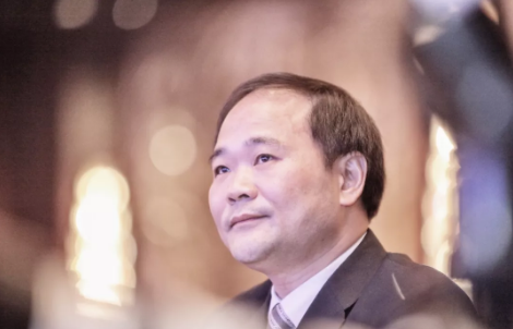90亿美元!李书福成为奔驰最大股东,问题是,钱从哪来?