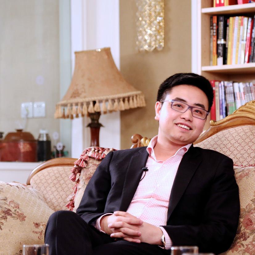 钟显豪_钟显豪个人信用查询_关联公司查询_对外投资与任职查询-企查查