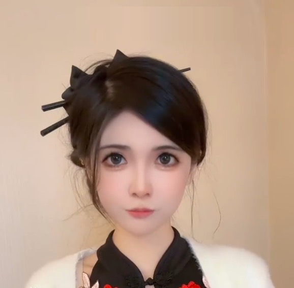 
     狗头萝莉曾被申请注册商标 
    